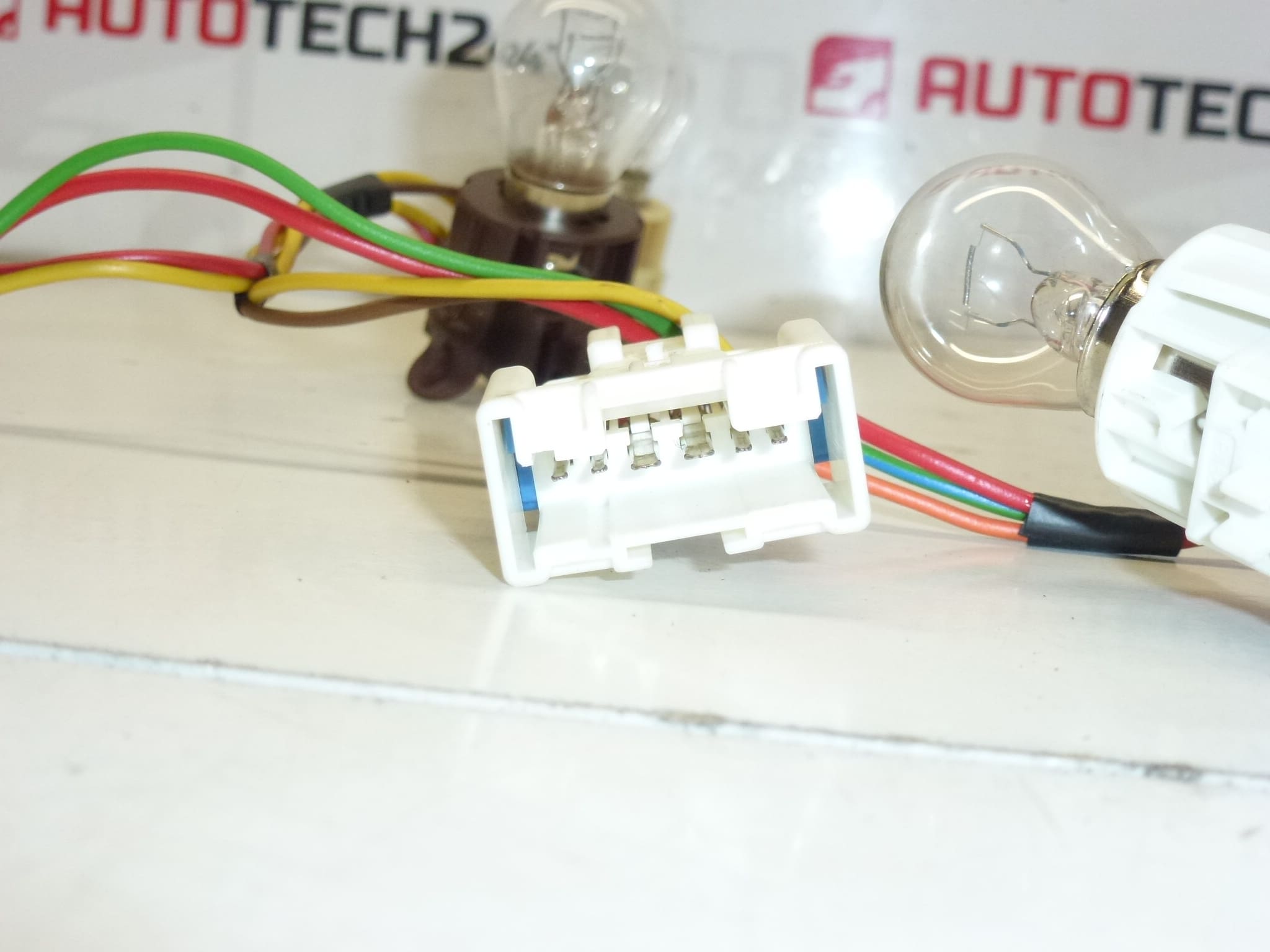 Fiação da Lâmpada Traseira Direita Peugeot 407 Sedan 6351HP - Image 2