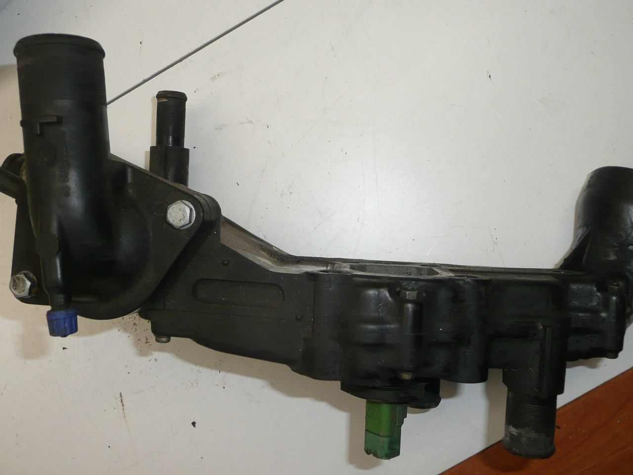 Carcaça do termostato Citroën Peugeot 2.0 HDI 9643212280 1336W7