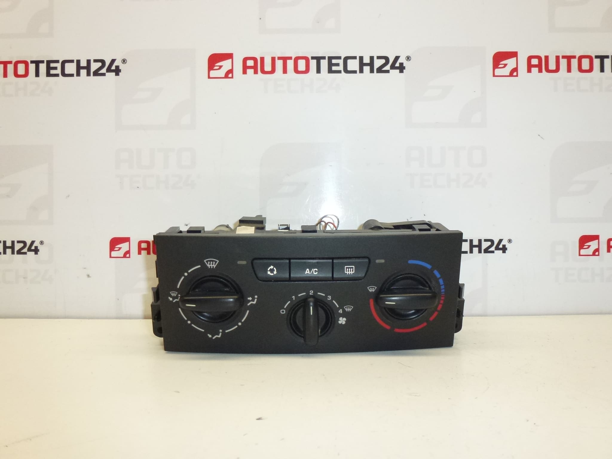 Peugeot 207 ar condicionado controle de aquecimento N102080F 6451TL