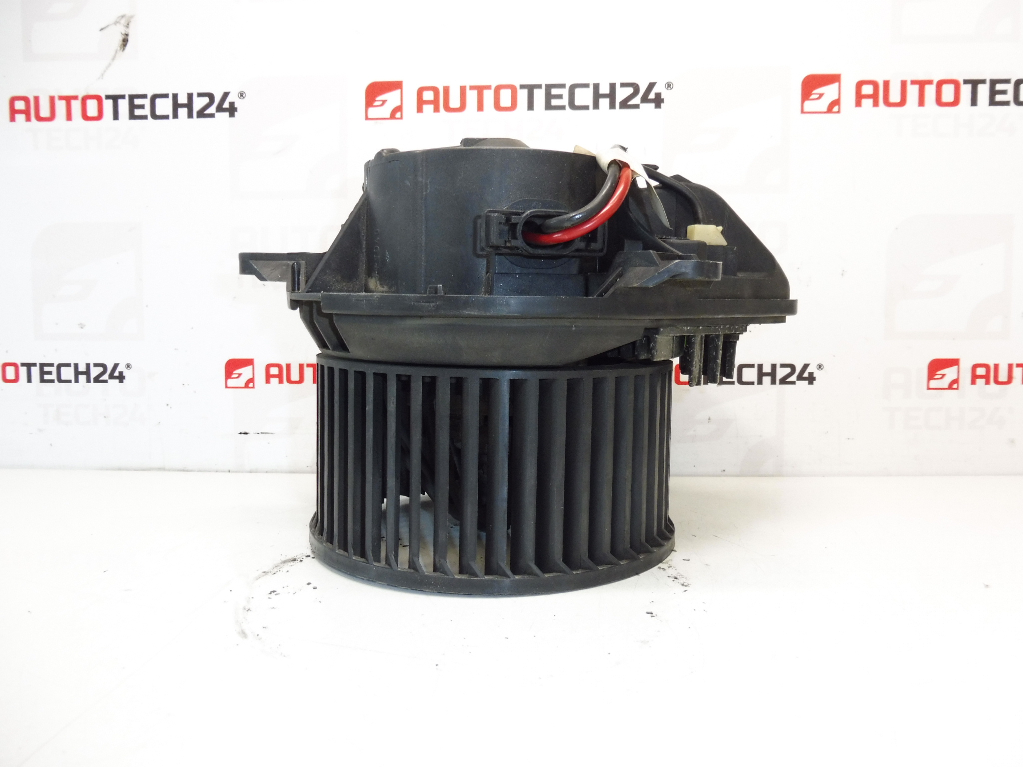 Ventilador De Aquecimento Valeo Citroën Xsara 6441N3 6441K4