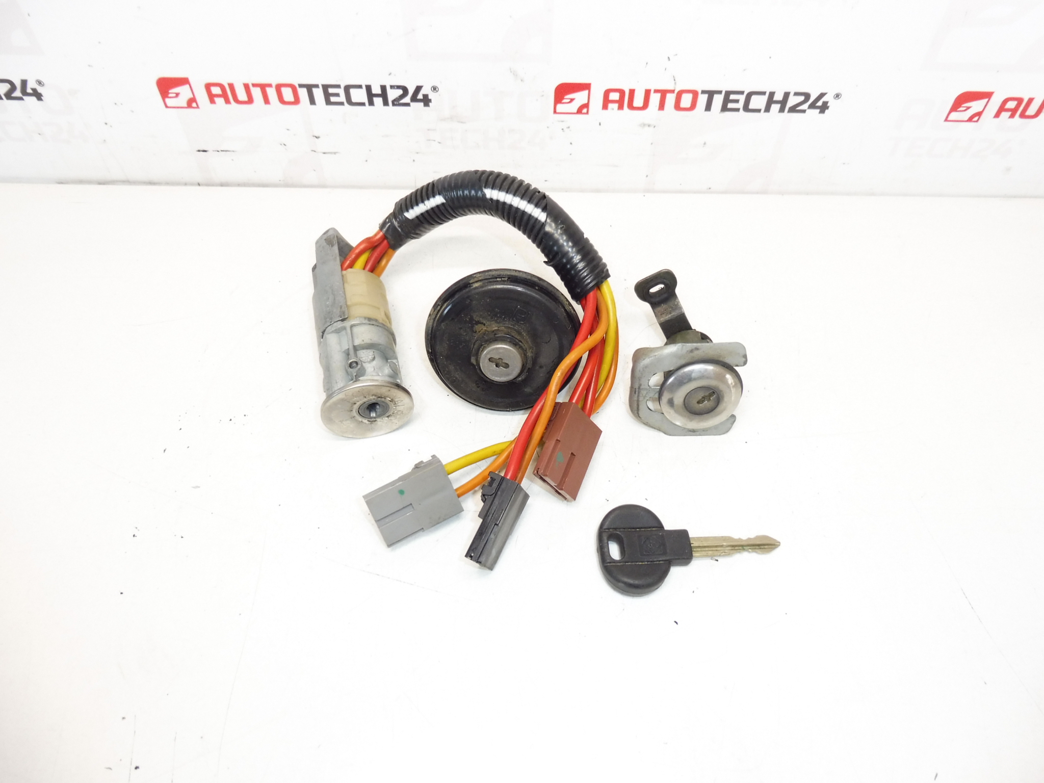 Conjunto de Chaves e Fechaduras Citroën Berlingo I1 4162Q4