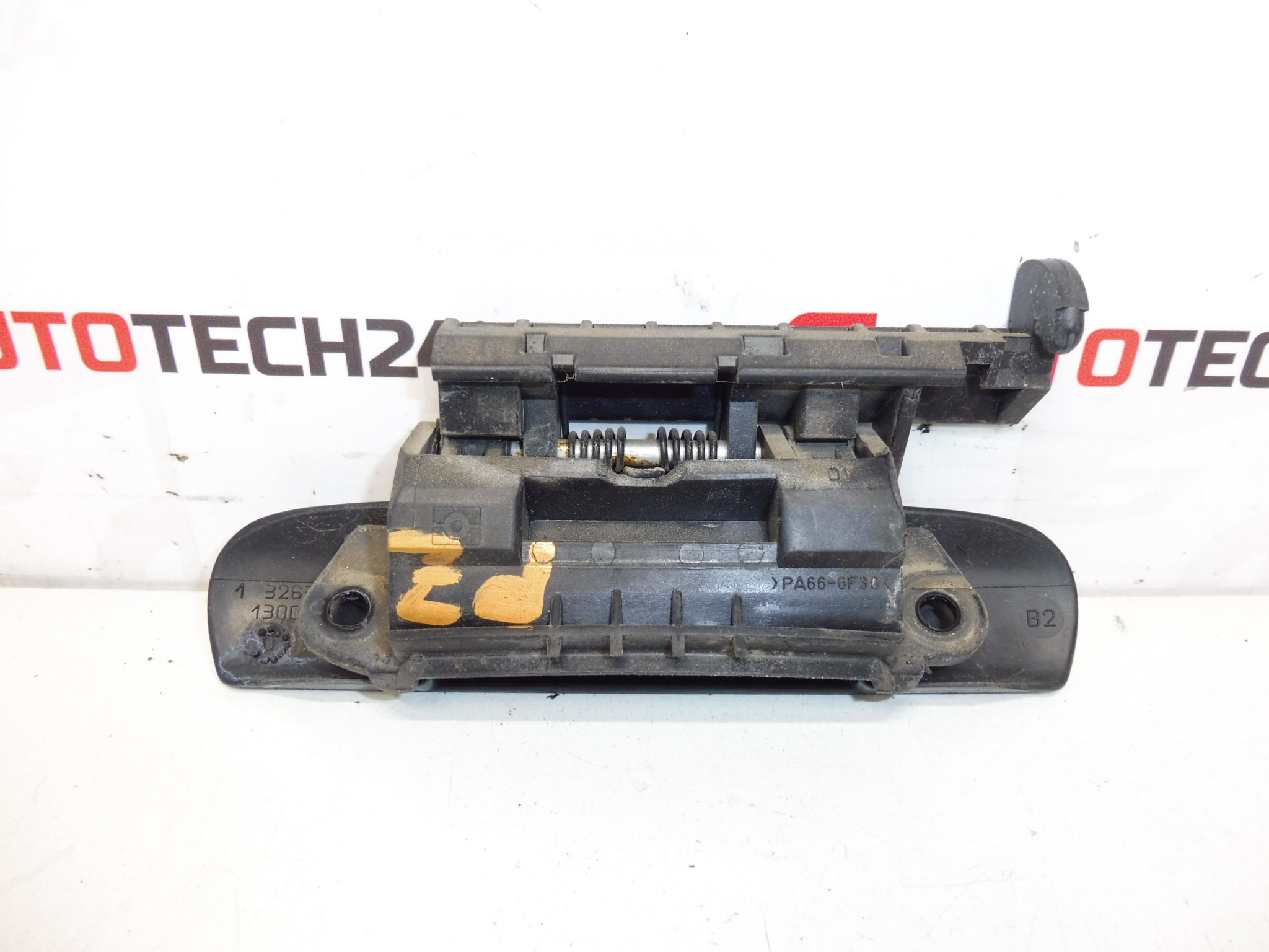 Fechadura da Porta Traseira Direita Citroën Xsara Preta 96334566 9101N1