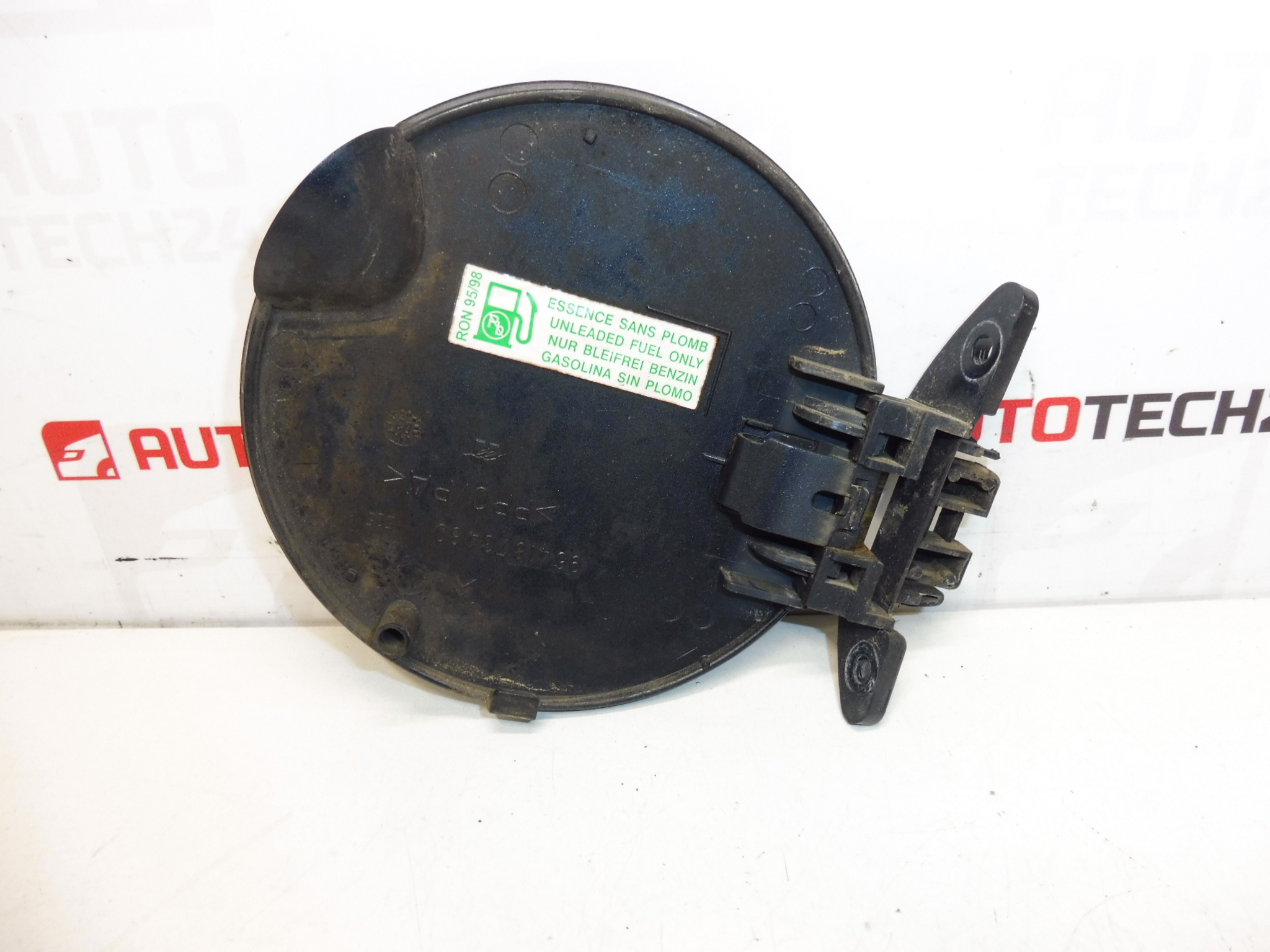 Tampa de Combustível Citroën C3 Pluriel EYPC 9641873480 1517A2 - Image 2