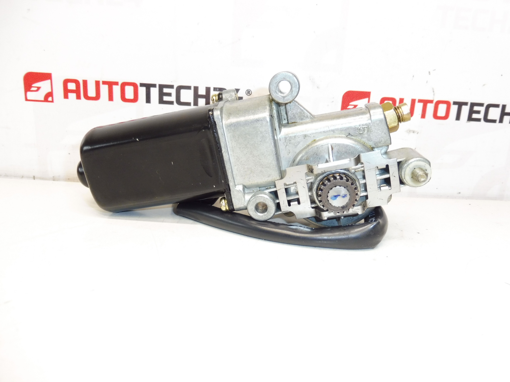Motor elétrico Dongyang para Citroën C8 e Peugeot 807 9176520 8401W2 - Image 2
