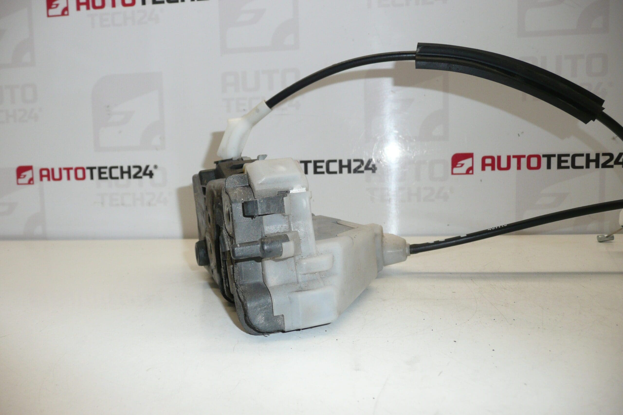 Fechadura elétrica da porta traseira esquerda Citroën C5 X7 A04078 9137W0 - Image 2