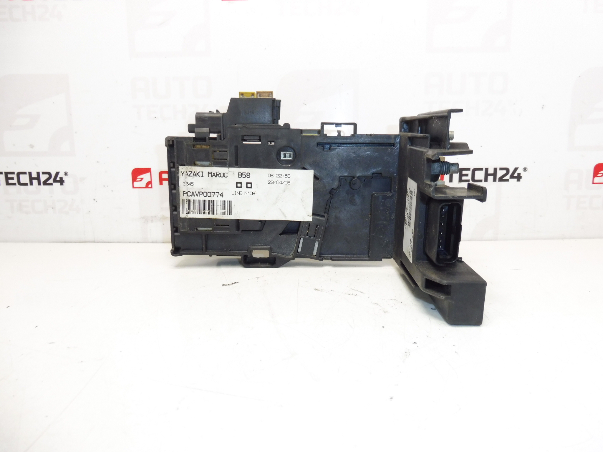 Citroën Peugeot 9665794680 28201235 6500 ele módulo de fusível