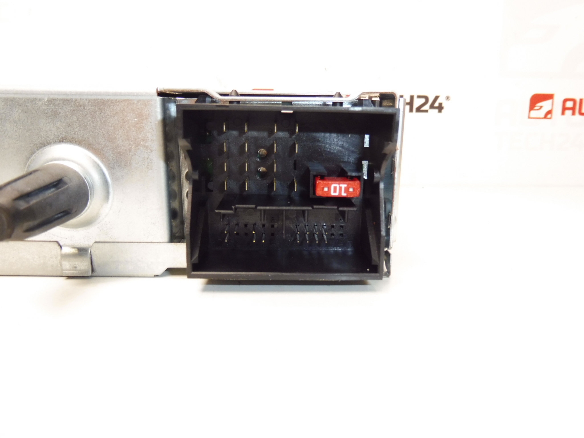 Auto-rádio com CD Continental Citroën Peugeot 98032842XT 16112066XT