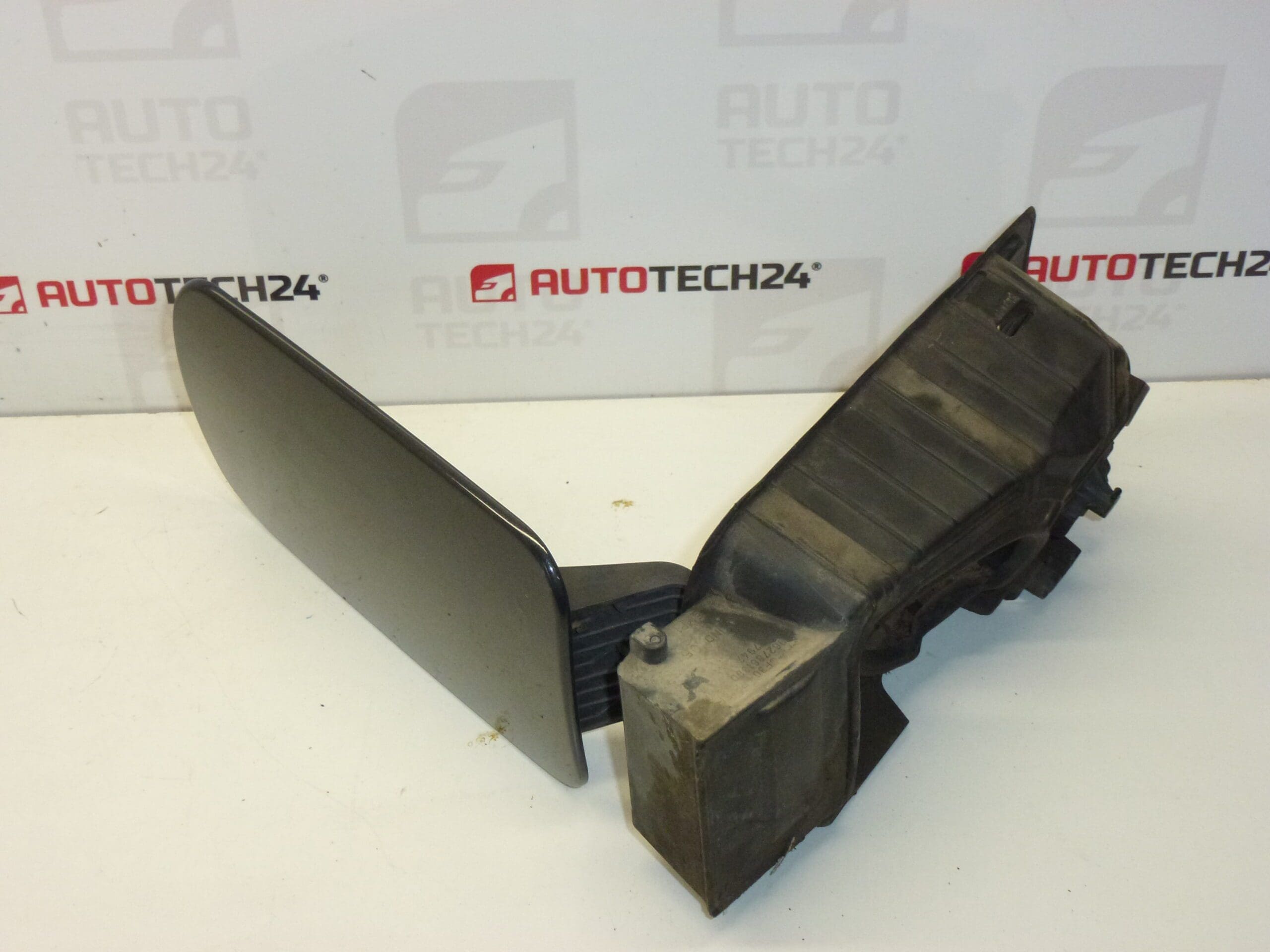 Tampa do reservatório EYPC para Citroën C5 9633284180 - Image 2