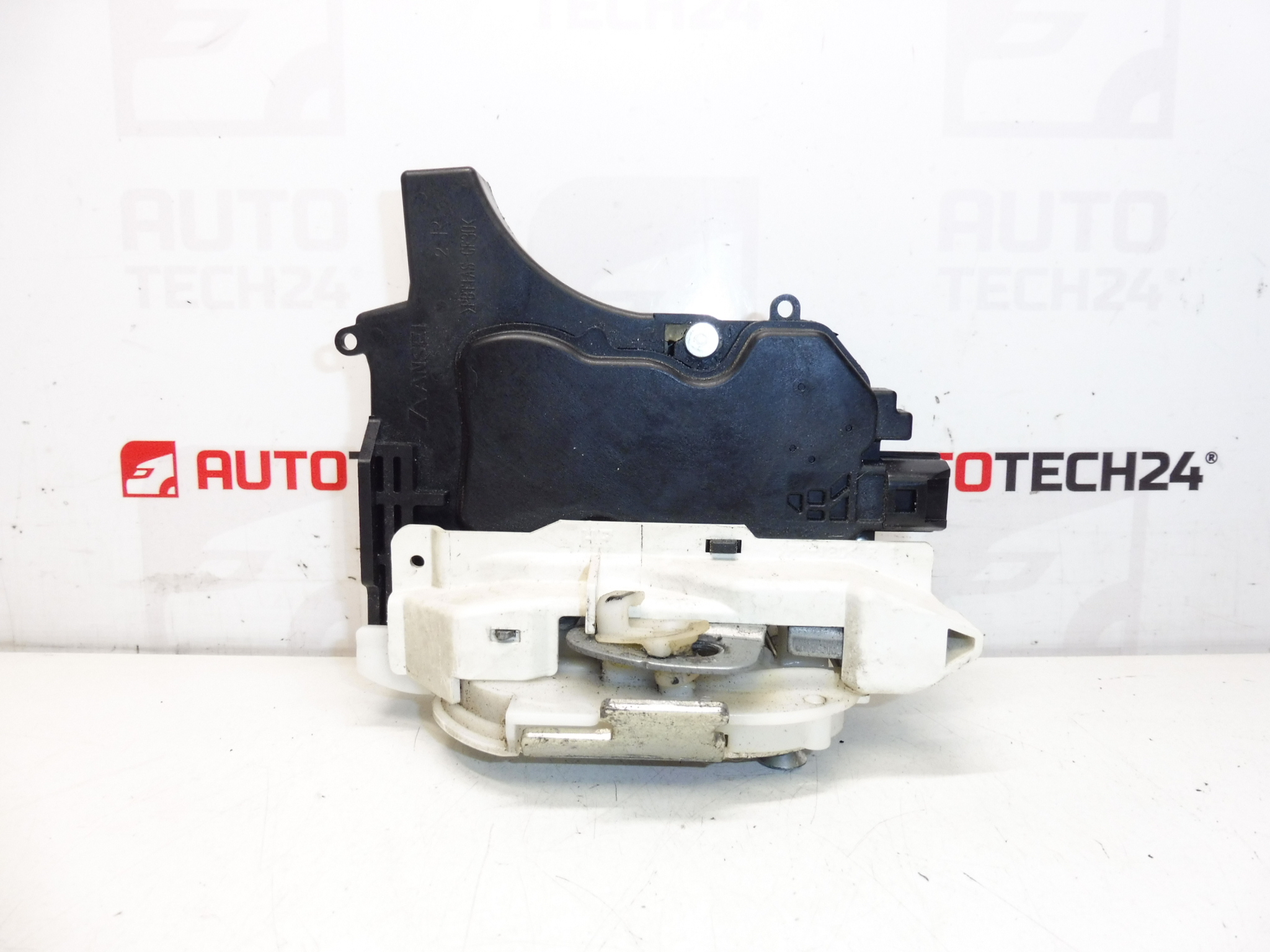 Citroën C-Crosser Peugeot 4007 9136CQ da porta da frente da direita