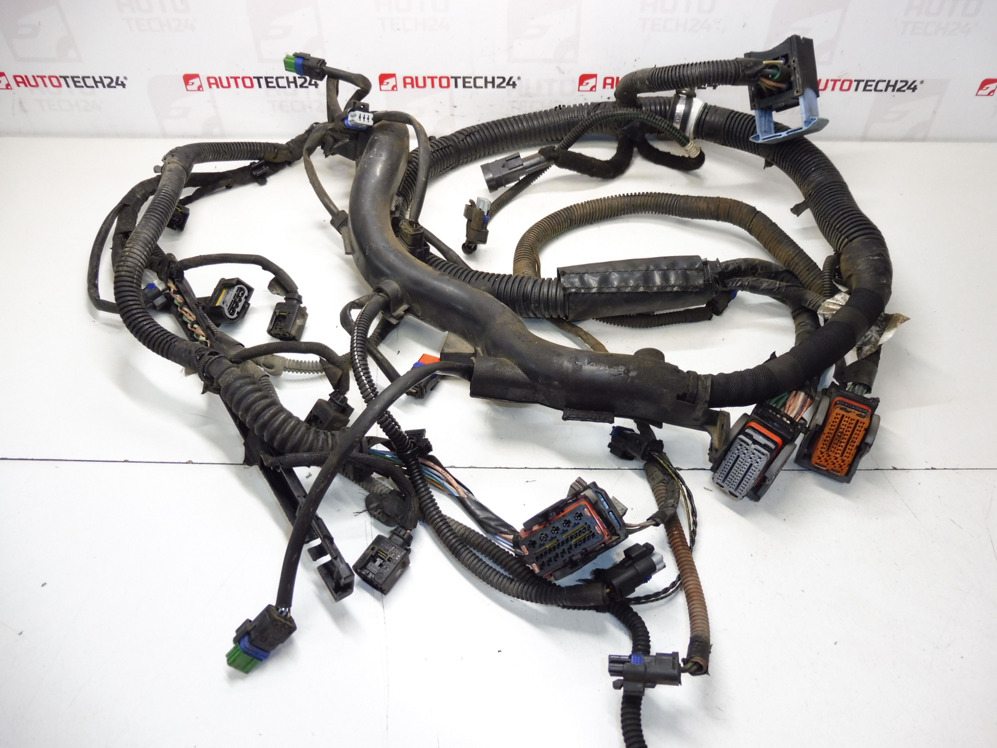 Motor 2.0 HDi (RHK) para Peugeot/Citroën, usado, 1401301980, 6569NT - Image 2