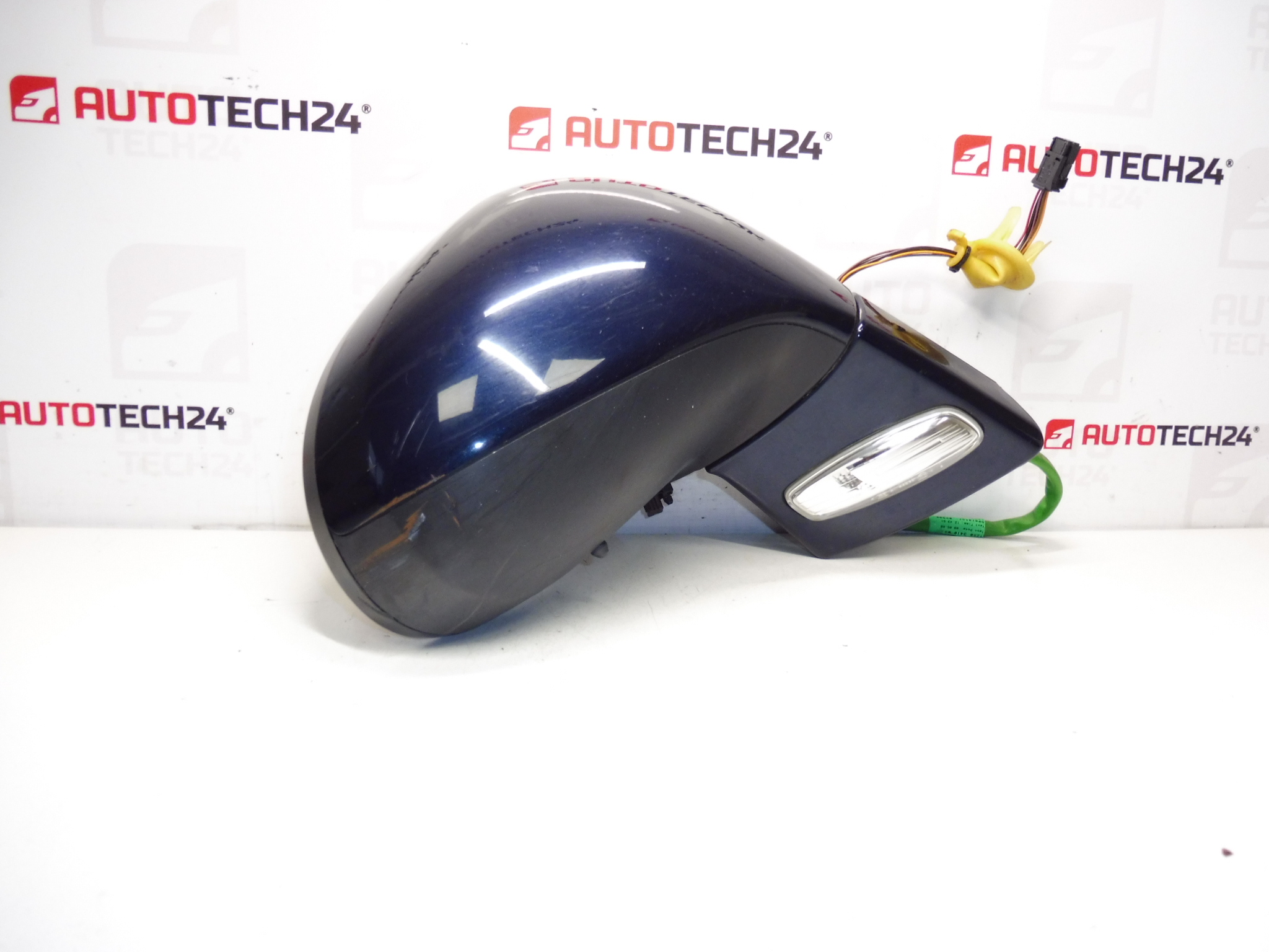 Espelho direito Peugeot 308 KPS 8153NC