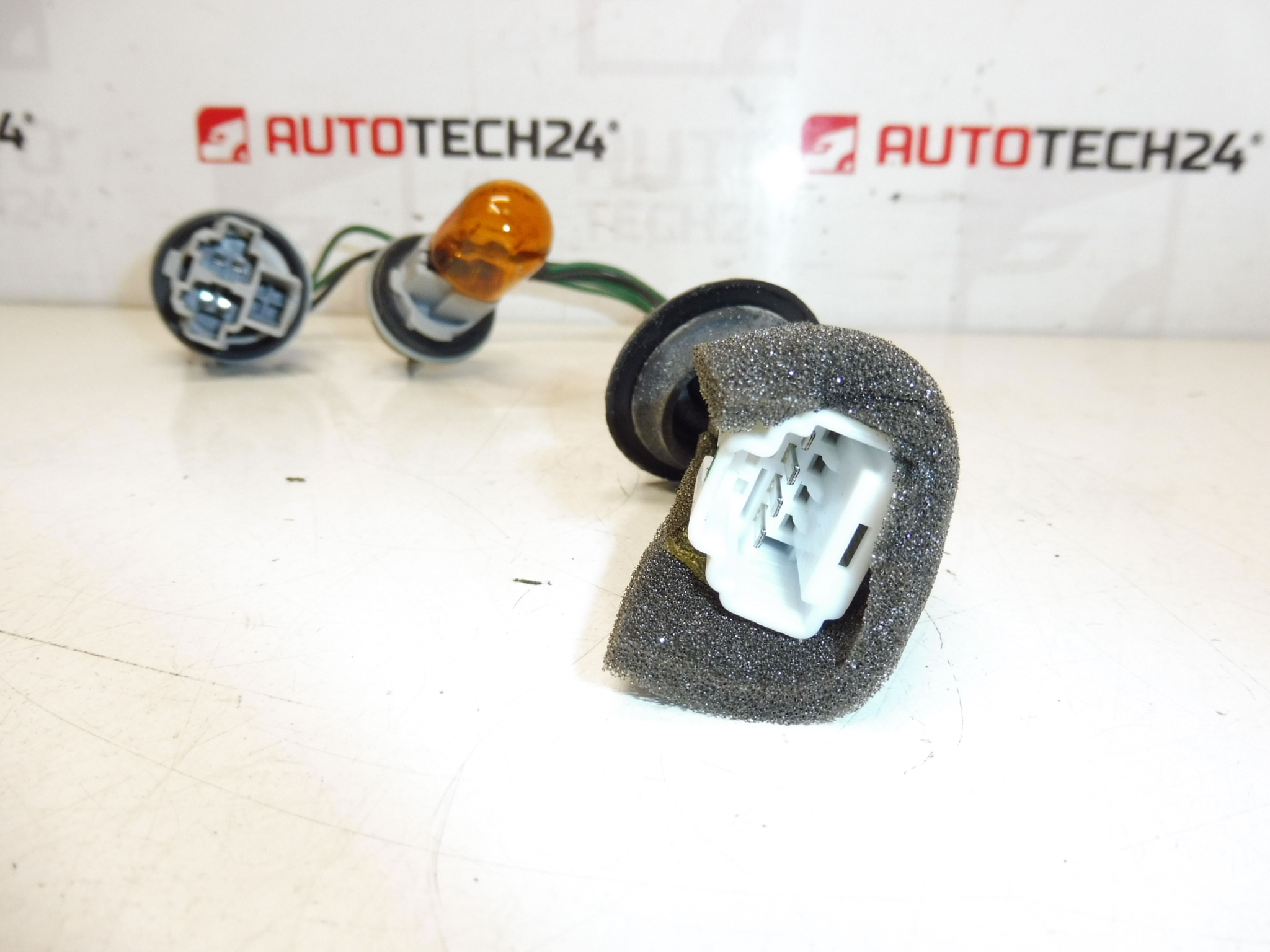 Lâmpada da lanterna traseira - Image 2