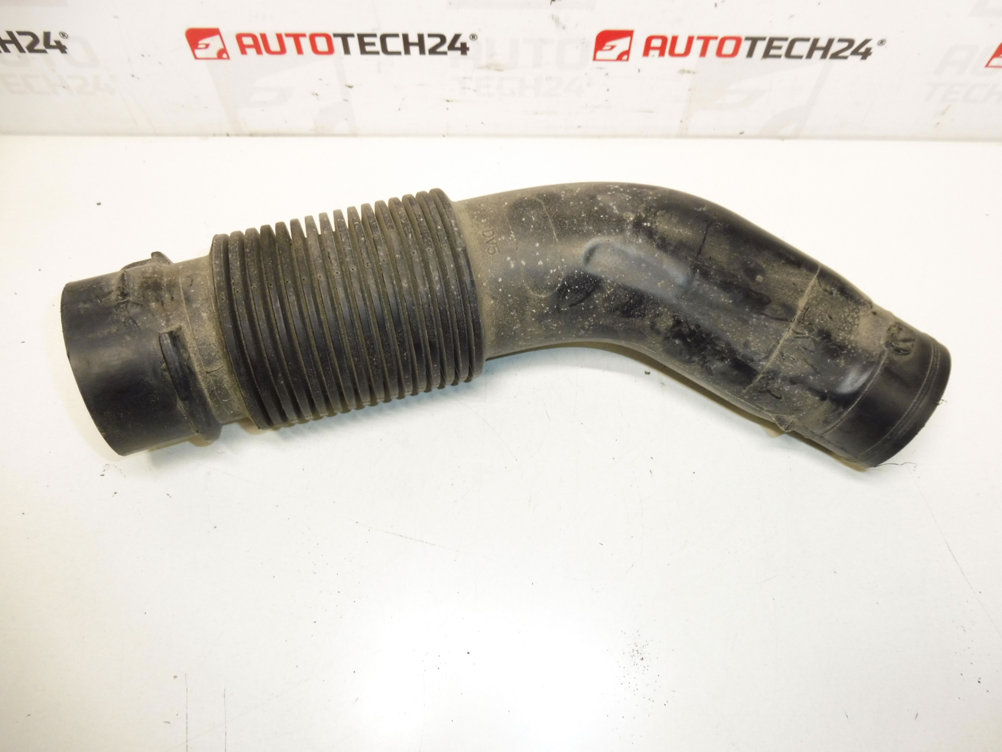 Conexão de ar 1.5 HDI Citroën Peugeot 9810920980