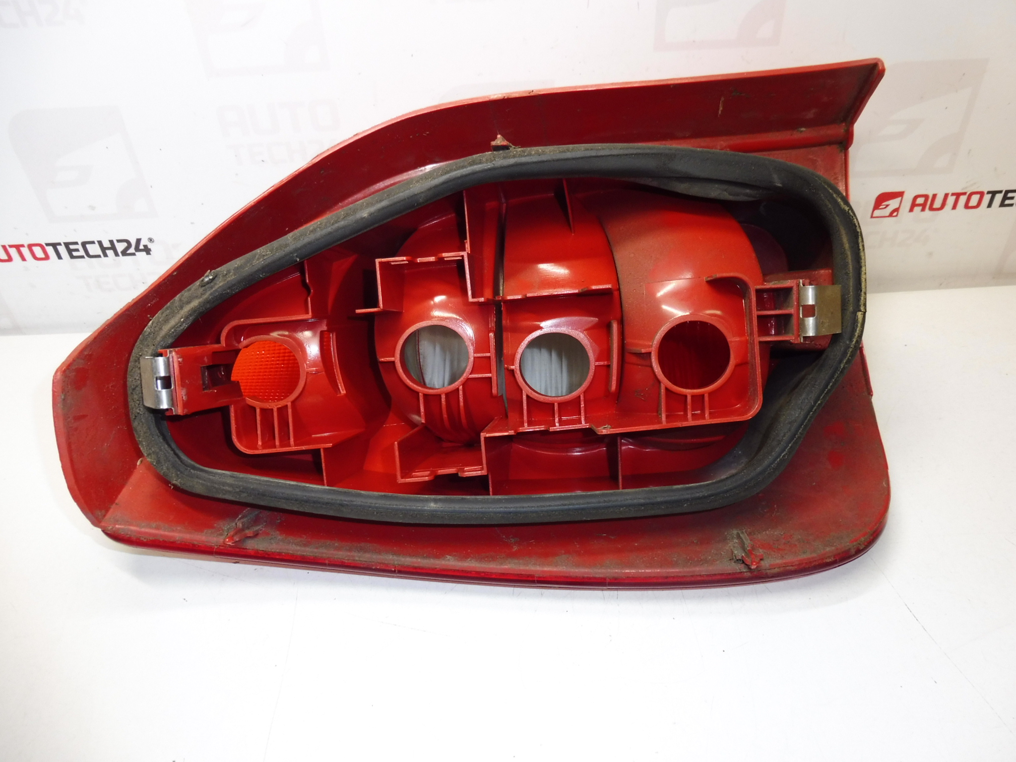 Luz traseira direita Citroën Xsara Picasso para 04 9631563980 6351N0