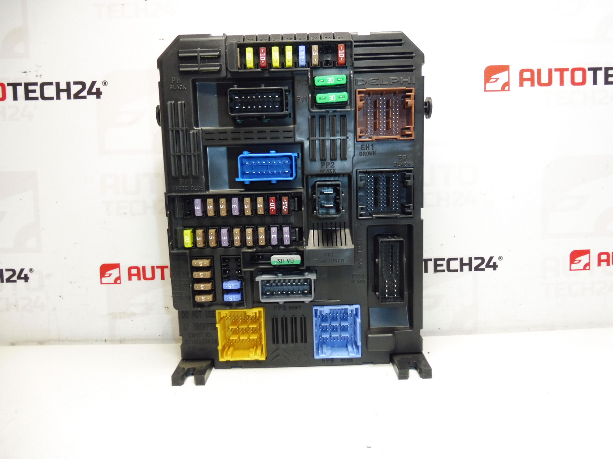 BSI EL5 CEM00 Citroën Peugeot 9832880680 1679620780