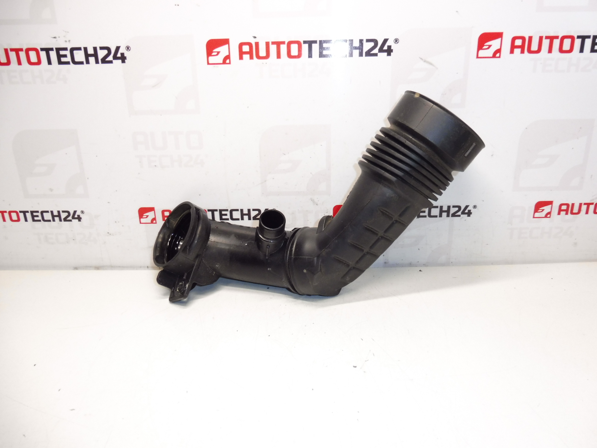 Conexão de ar 1.5 HDI Citroën Peugeot 9810921180