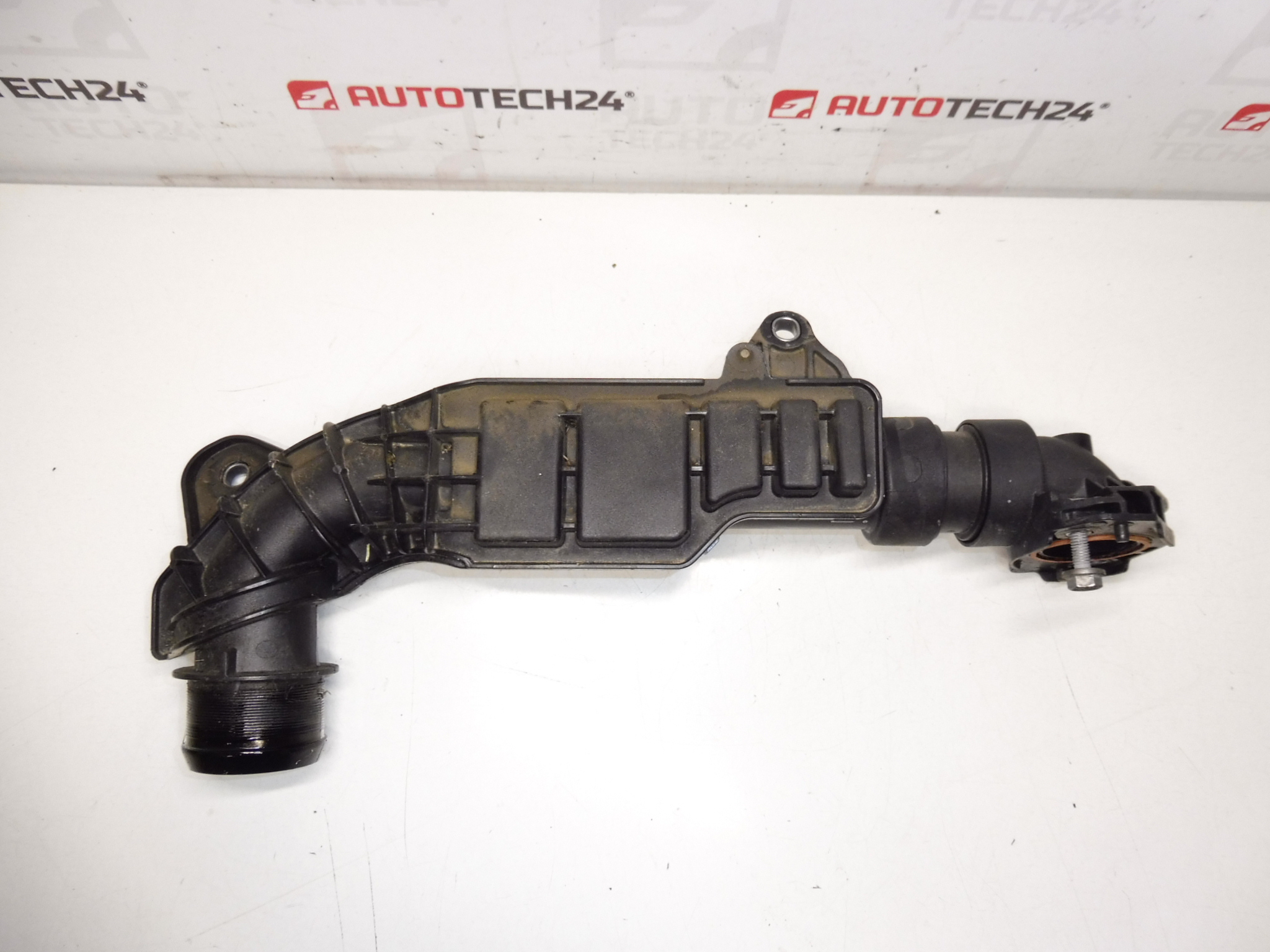 Conexão de ar 1.5 HDI Citroën Peugeot 9810958280 - Image 2