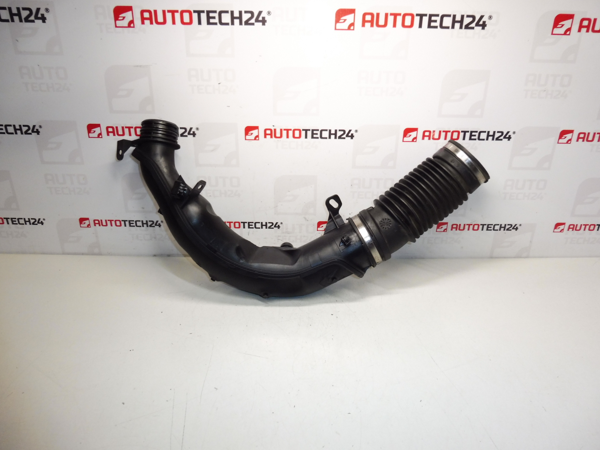 Conexão de ar Citroën Peugeot 2.0 HDI RH02 9685498280 1434E6