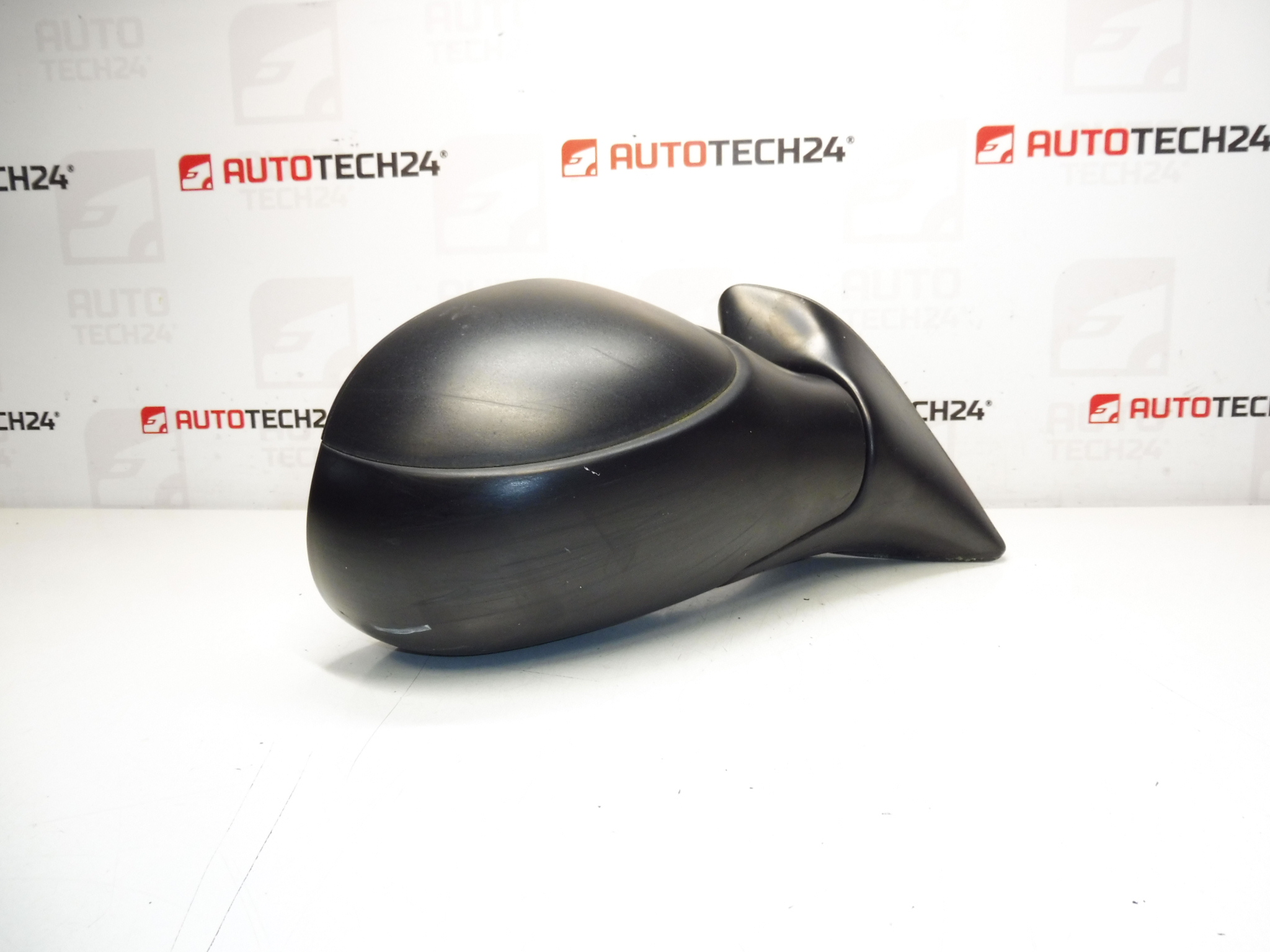 Espelho retrovisor direito Citroën Xsara Picasso 8149NJ