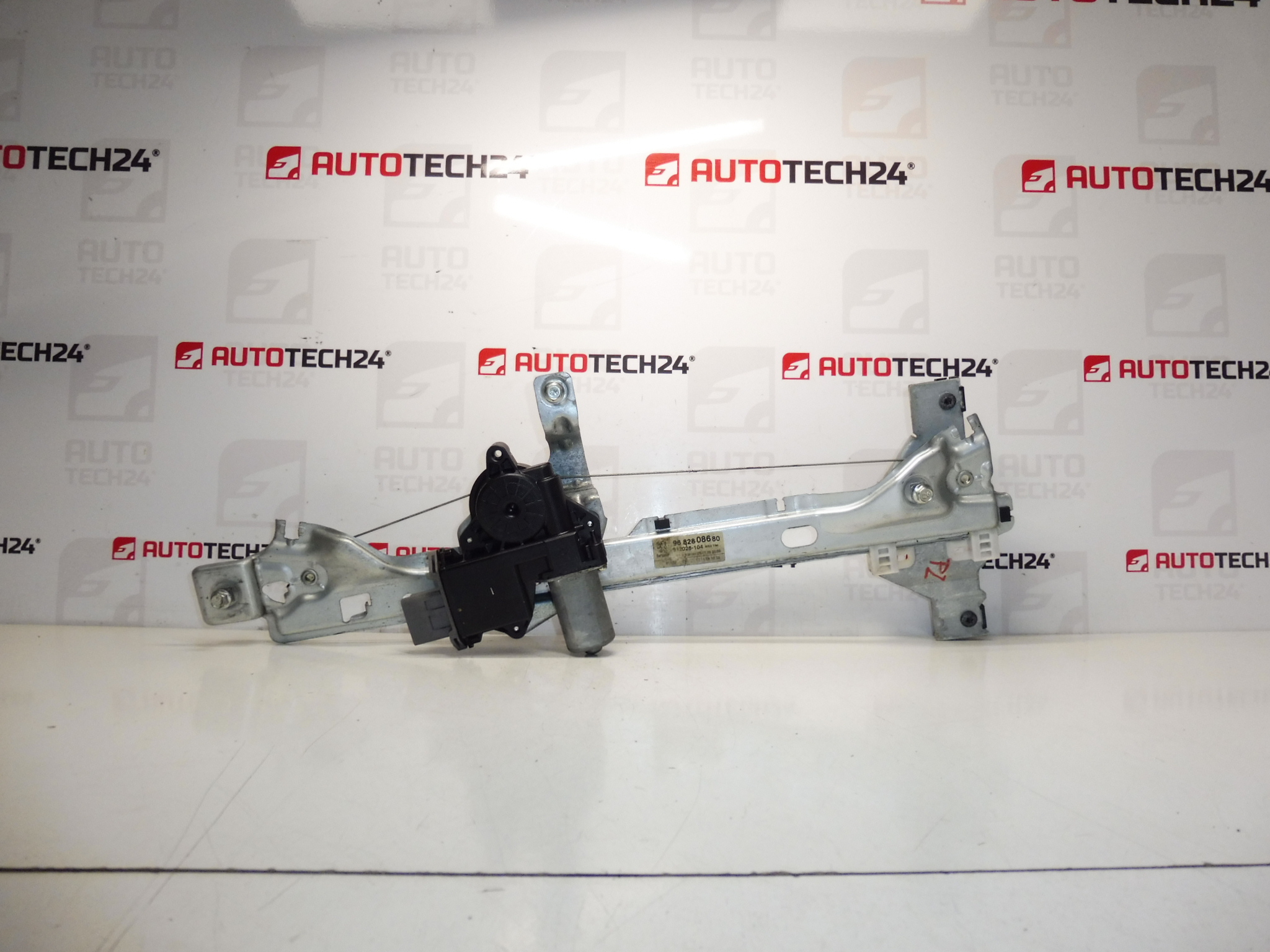 Mecanismo do vidro traseiro direito Peugeot 3008 5008 9682808680 9224F6