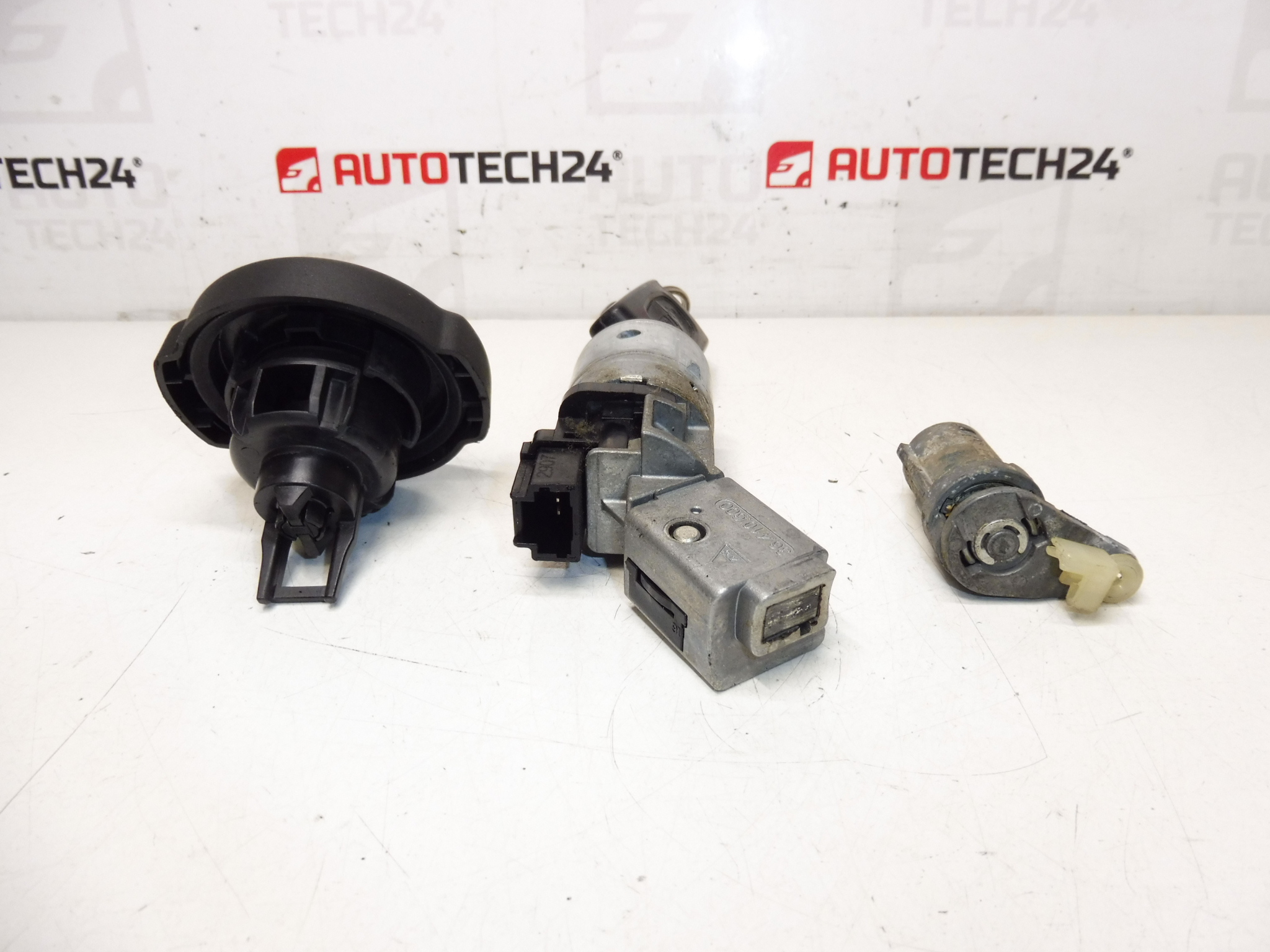 Conjunto de fechaduras com 1 chave Peugeot 307 4162JC 4162KG