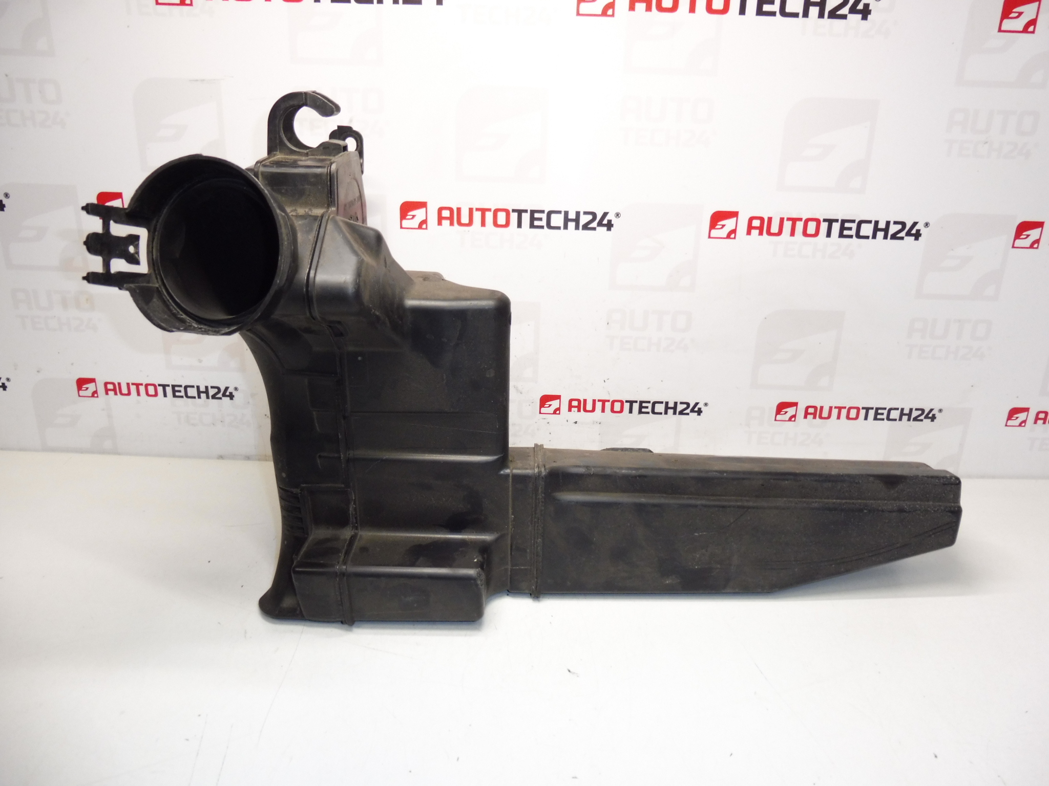 Ressonador de entrada de ar 1.4 VTI 70 kW 8FS Citroën Peugeot 9683339380 1436Q7 - Image 2