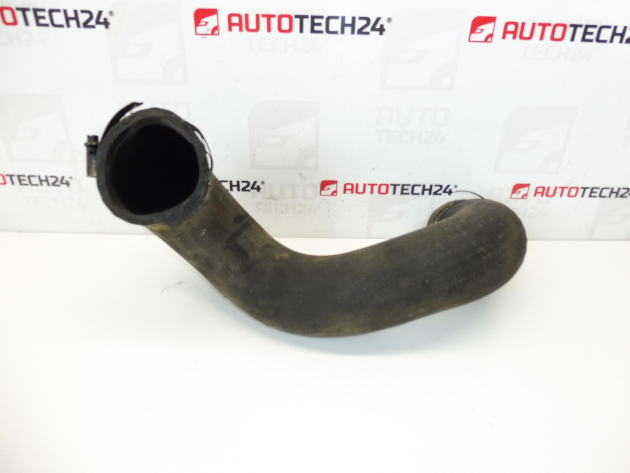 Mangueira turbo Citroën Peugeot 2.0 HDI 0382AT - Image 2