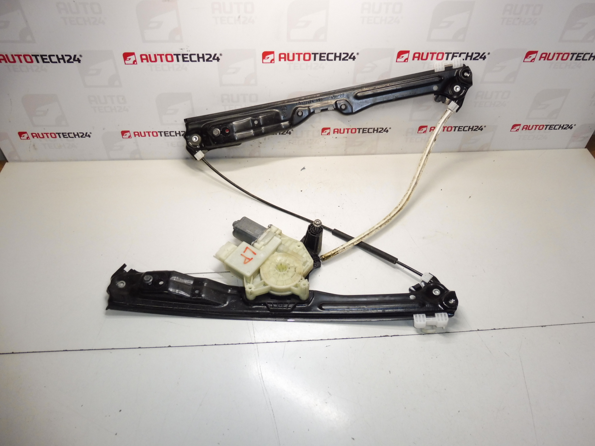 Mecanismo de puxar janela do motorista Peugeot 308 T9 9816273280