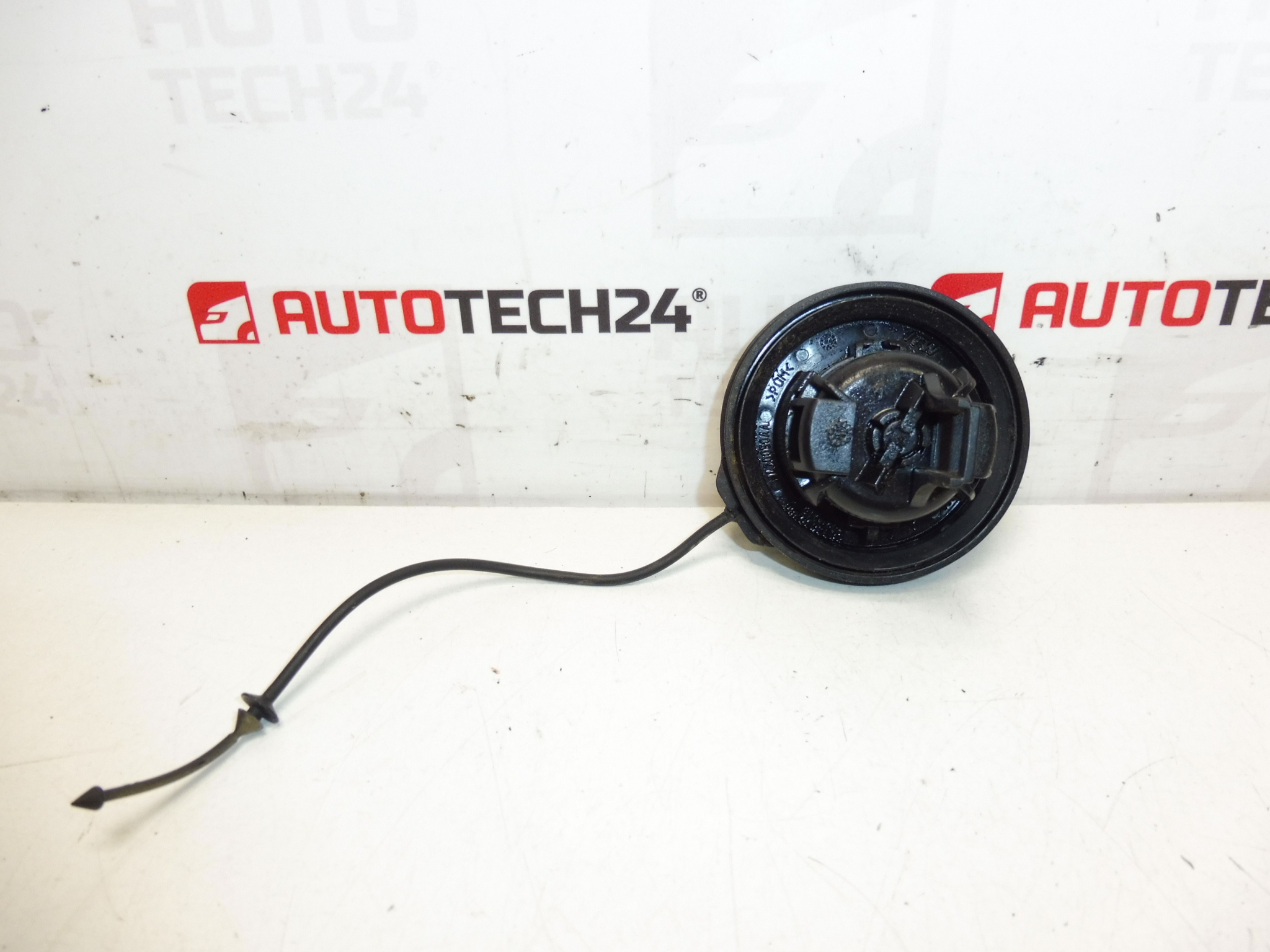 Tampa do tanque Citroën Peugeot 1508N7 - Image 2