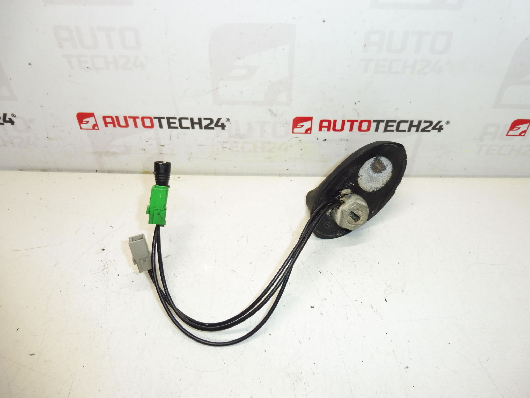 Antena Citroën Peugeot 9650911780 6561HG - Image 2