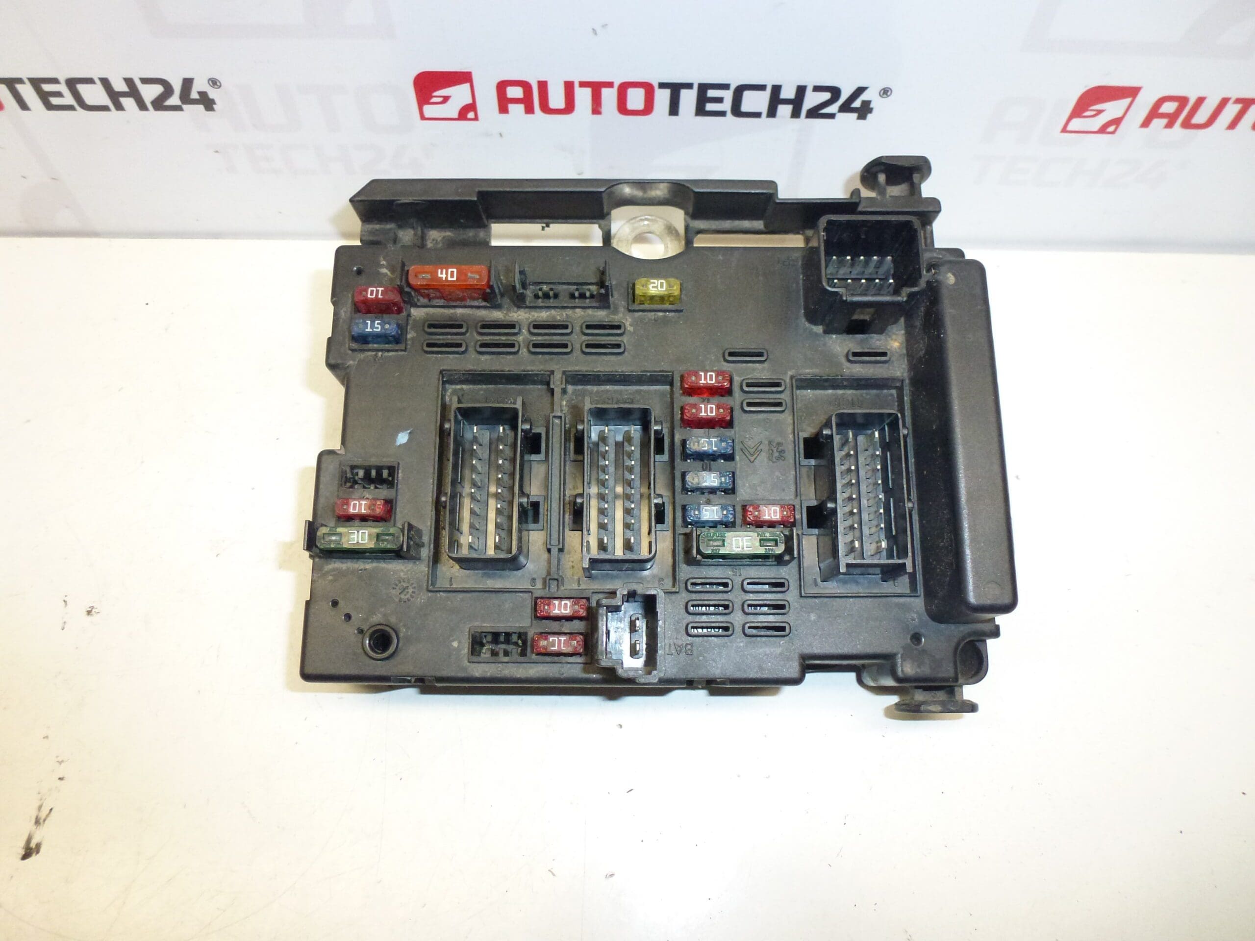 Módulo BSM B2 Delphi (usado) para Citroën/Peugeot 9643538180