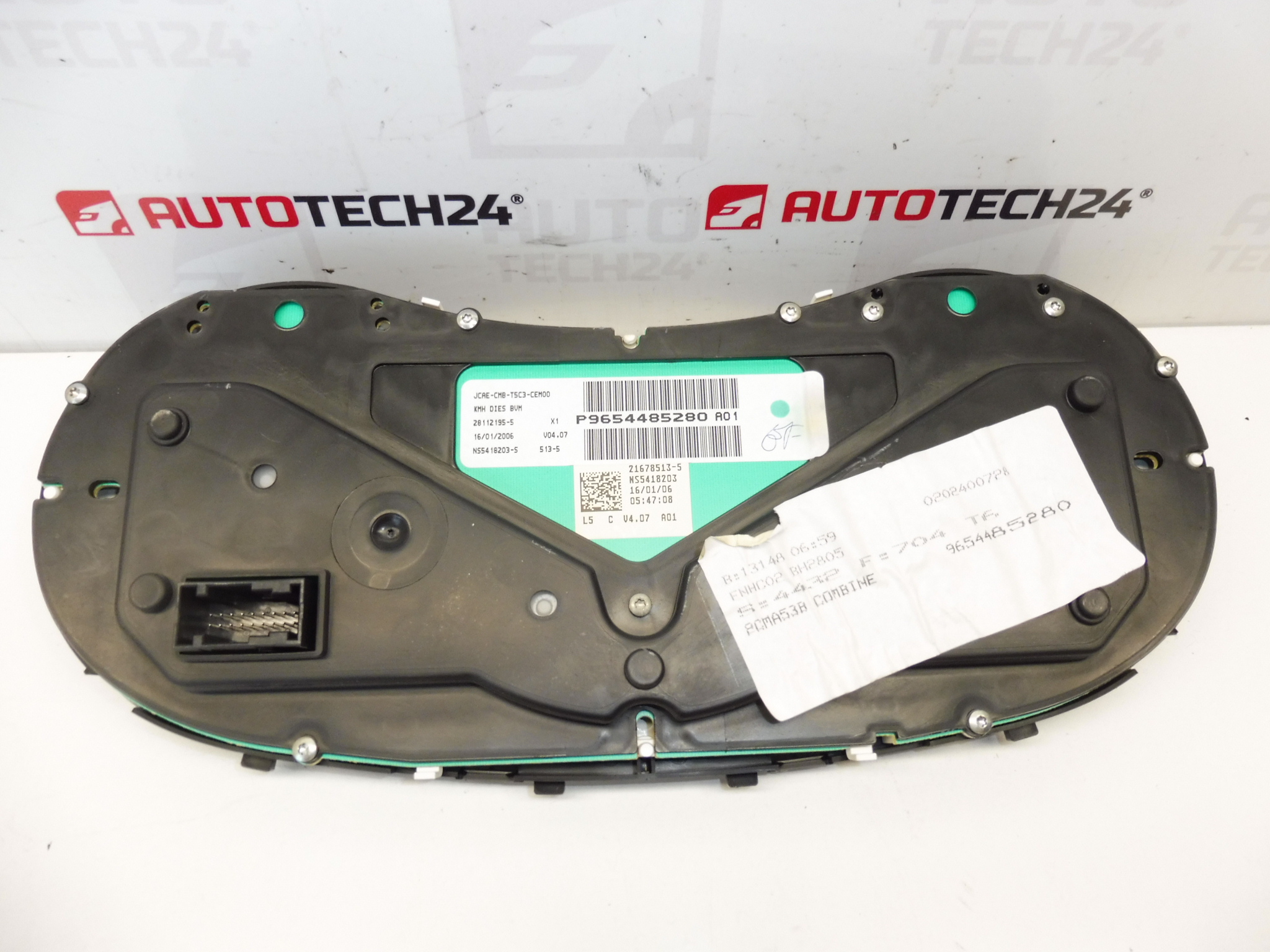 Painel de instrumentos (odômetro 212.725 km) para Peugeot 307, ref. 9654485280 / 6106N4