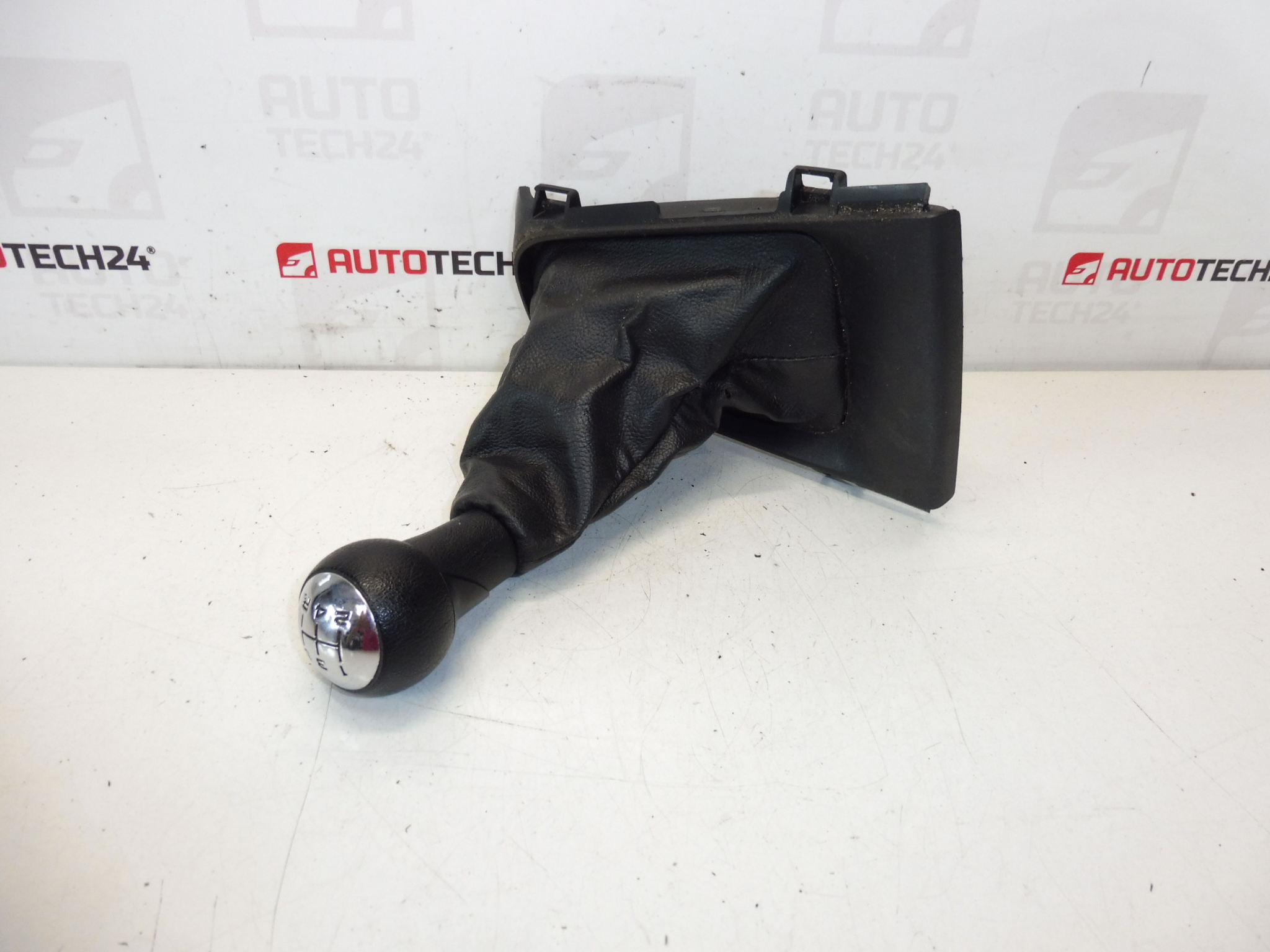 Cabeça da alavanca de câmbio Citroën C3 DS3 Peugeot 2403 CL 7591CC