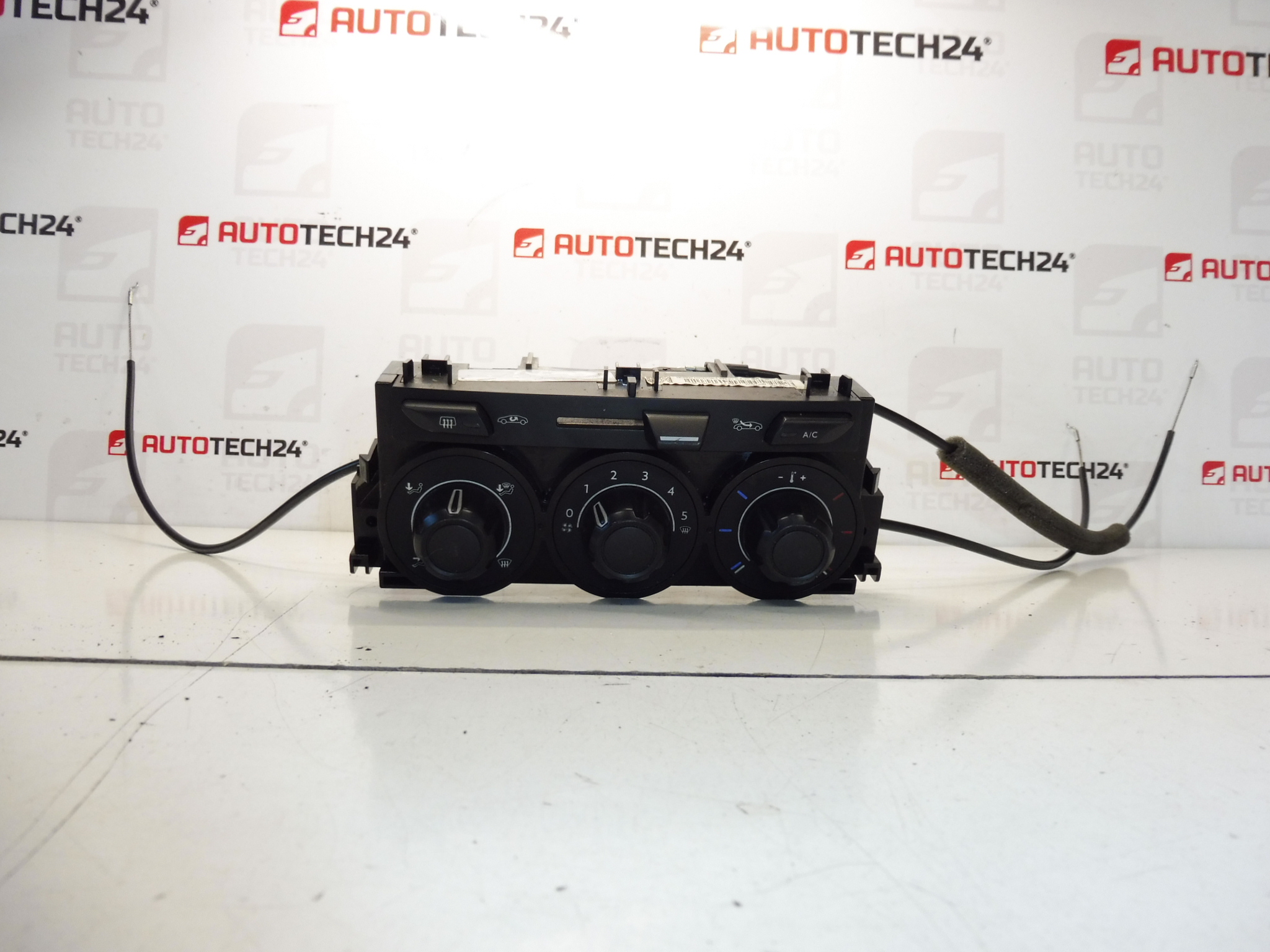 Controle de aquecedor de ar condicionado Citroen C3 II e DS3 9675400280