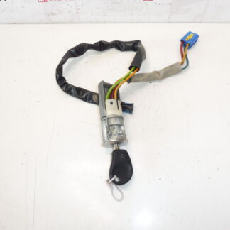 Conjunto de ignição com uma chave Citroën Xsara Picasso 4162HK