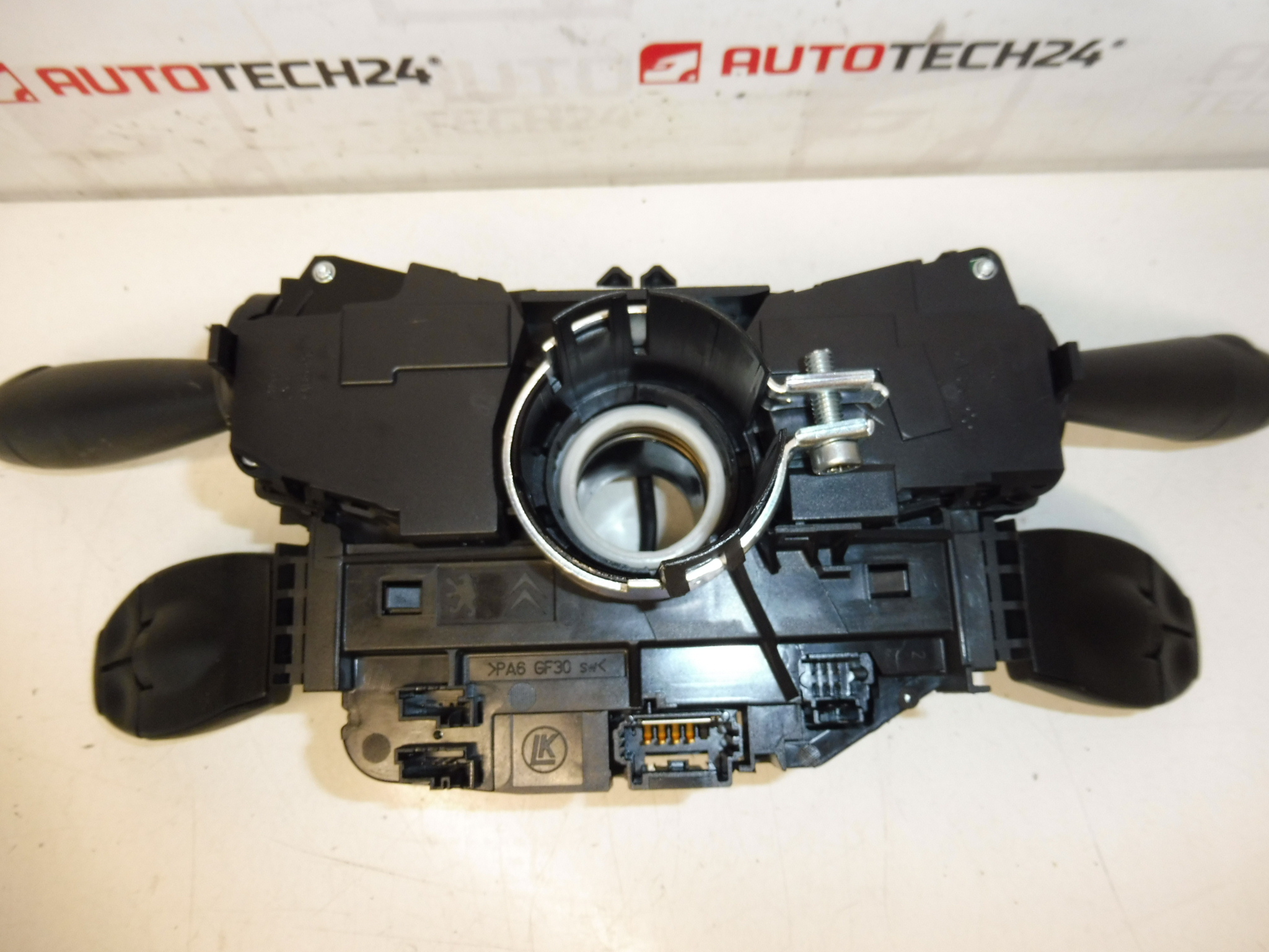 Alavancas de Comando COM2008 Peugeot 3008 5008 96773911ZD - Image 2