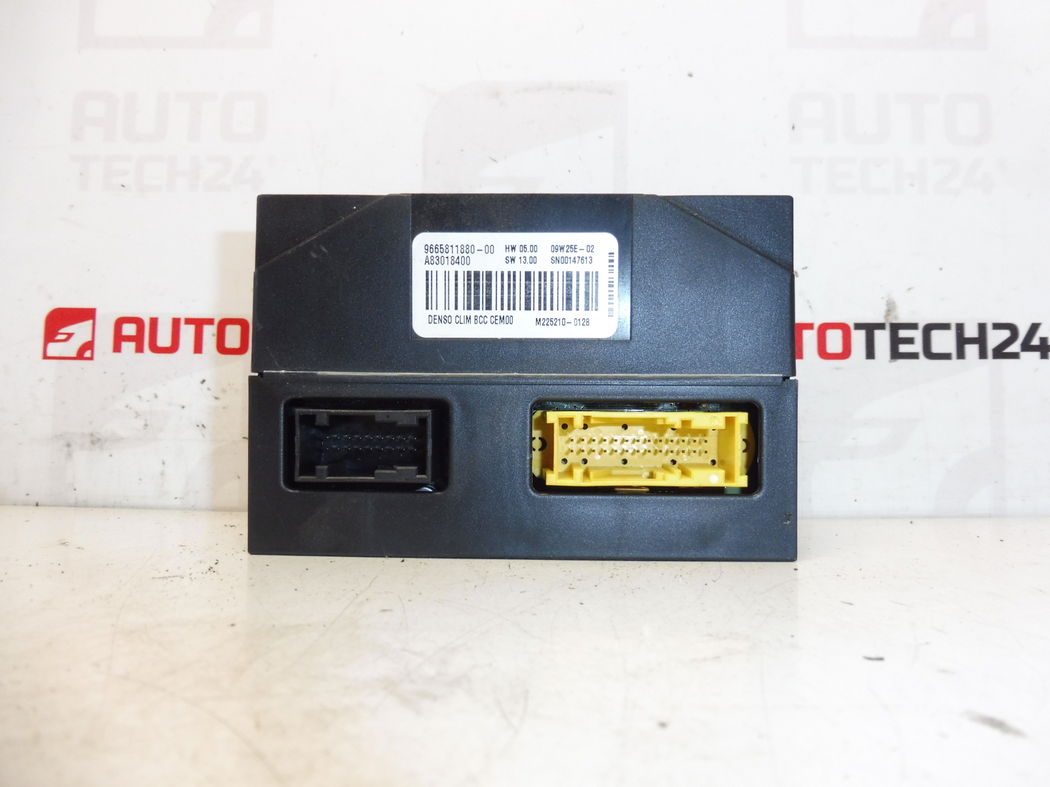 Unidade de controle de ar condicionado Citroën C4 Picasso 9665811880