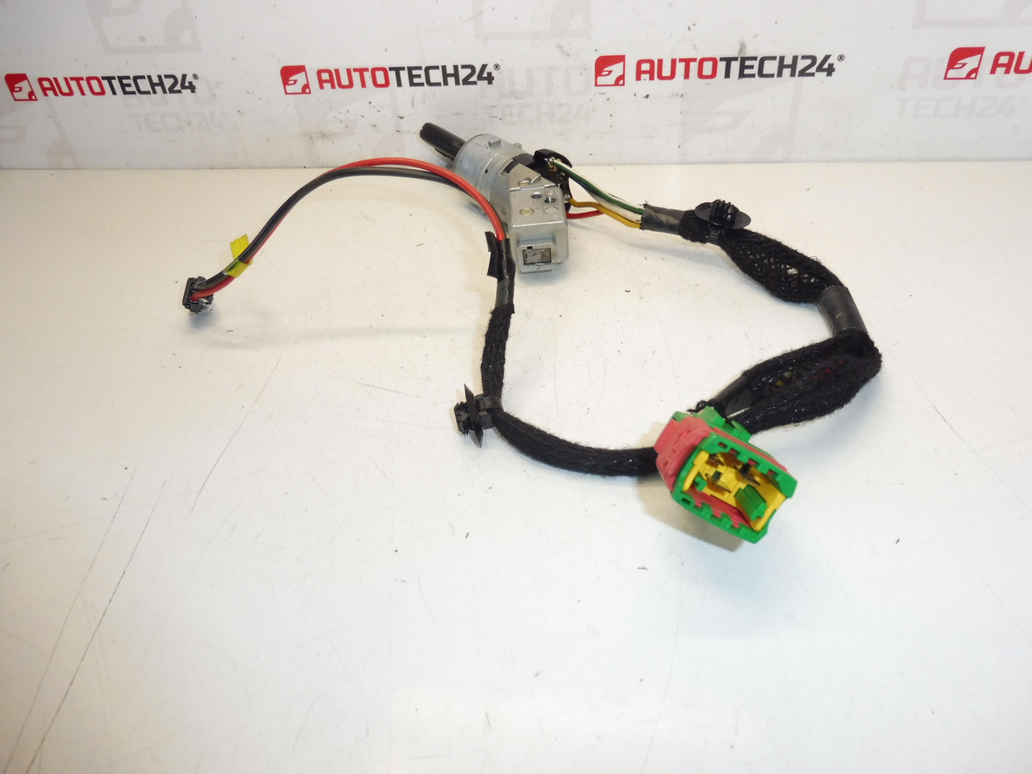 Caixa de distribuição 1 chave Peugeot 307 4162AS - Image 2