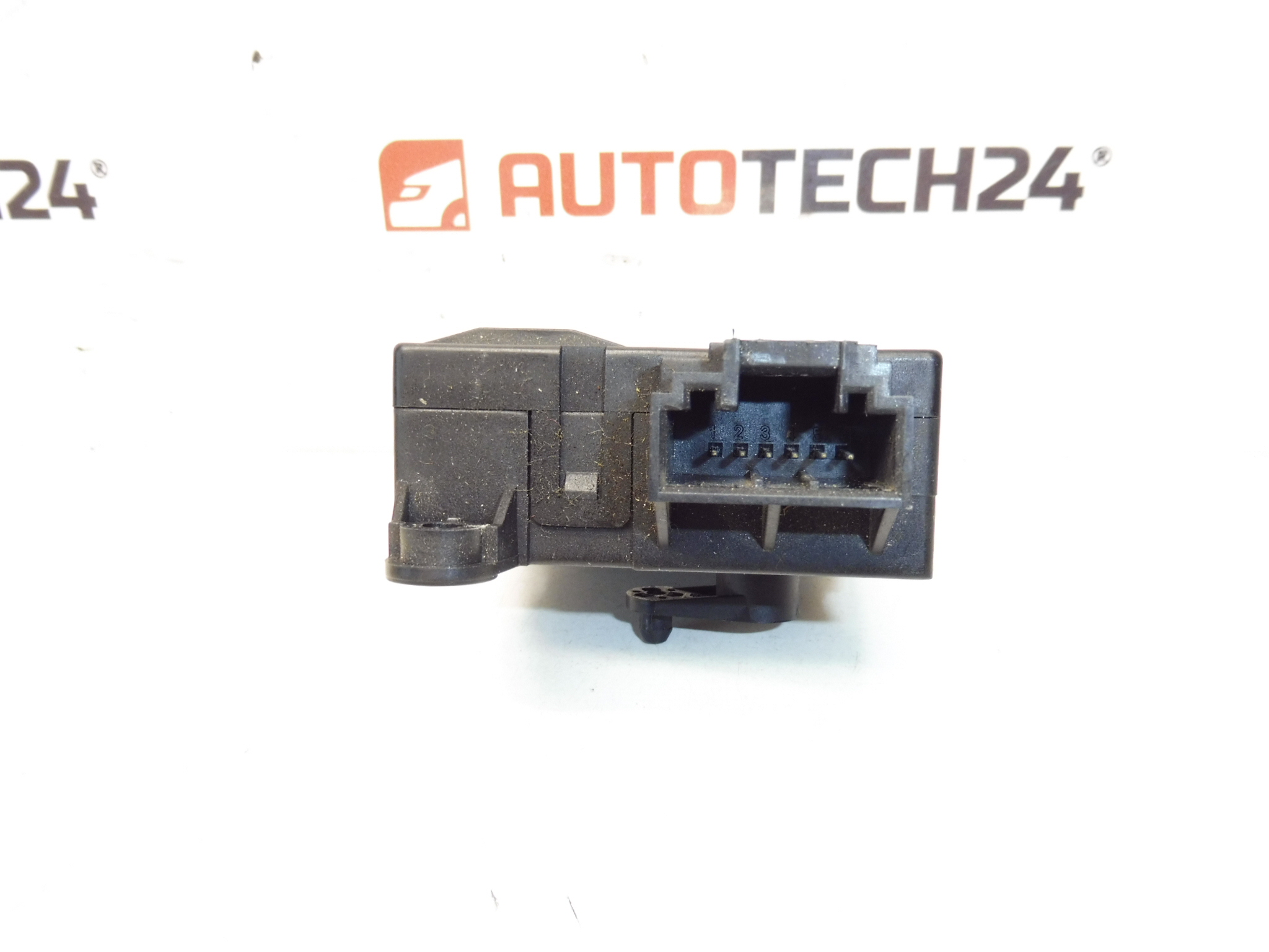 Aquecedor servo motor Valeo Citroën Peugeot 030997F 6447GF