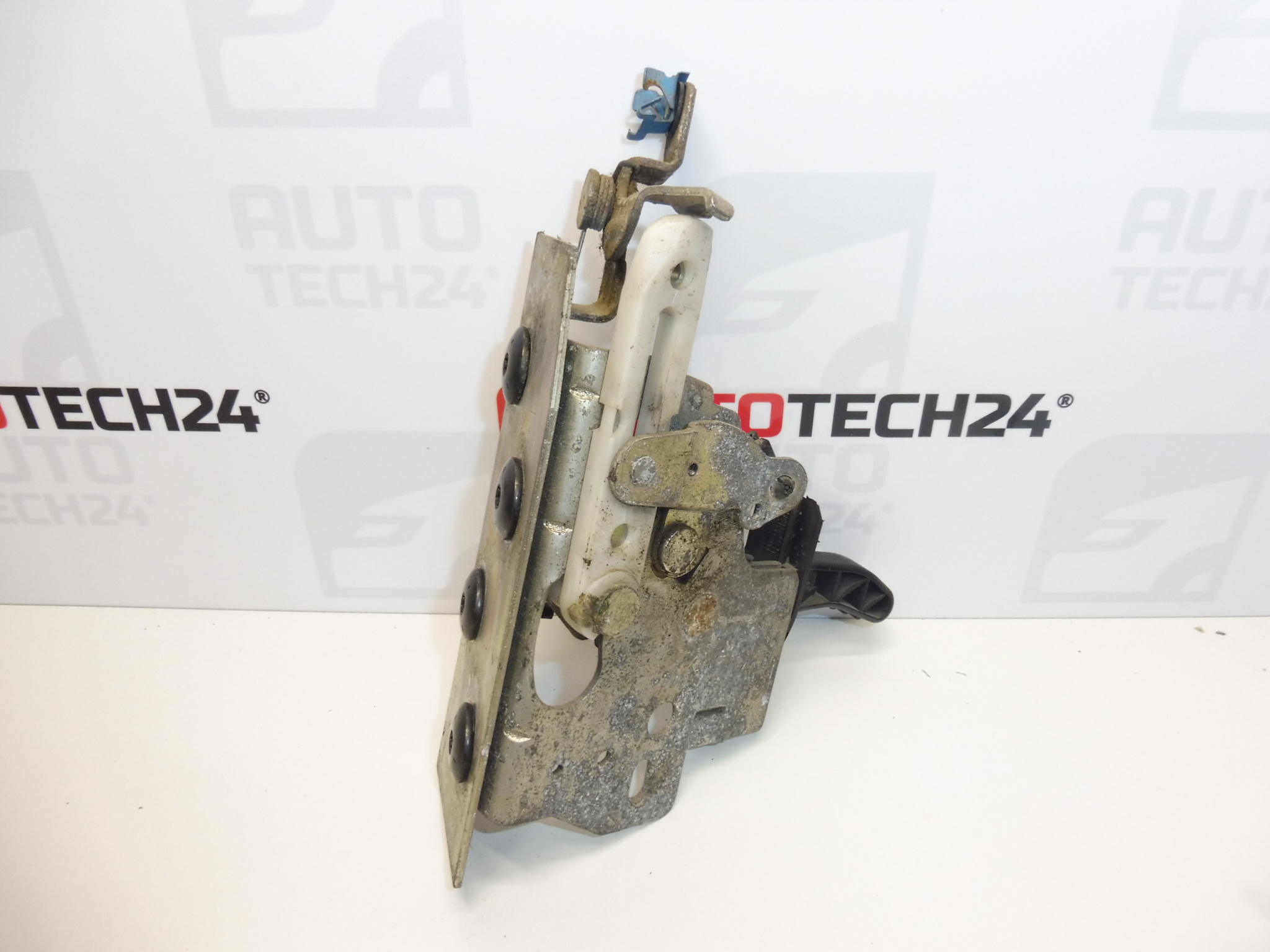 Fechadura da porta inferior direita Citroën Berlingo II 8726F4 - Image 2