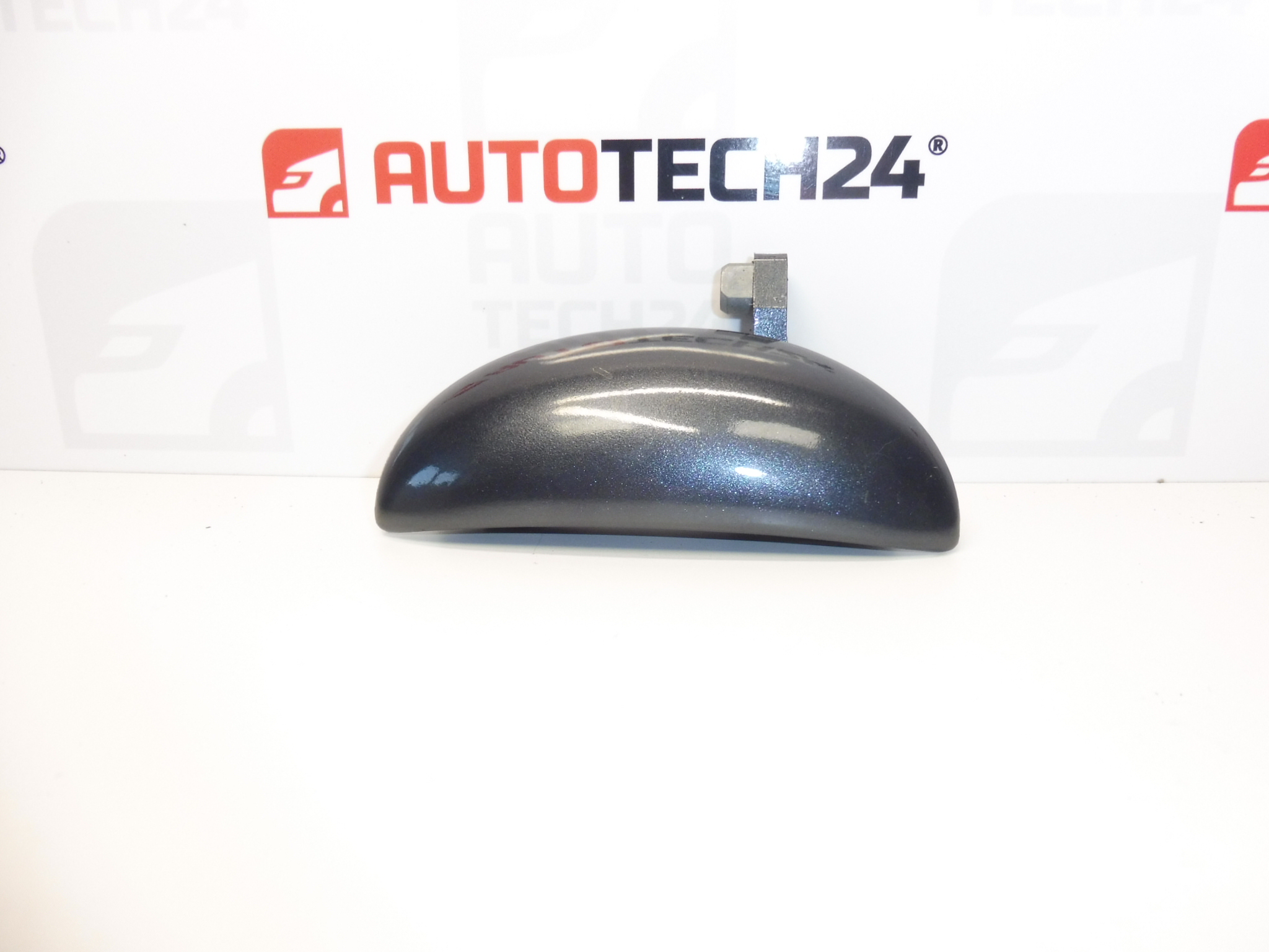 Maçaneta da porta traseira esquerda KTA Citroën C1 Peugeot 107 9101AQ